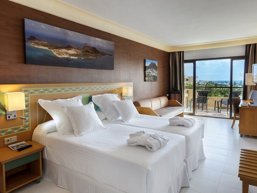 Occidental Lanzarote Mar Hotel Costa Teguise Kültér fotó